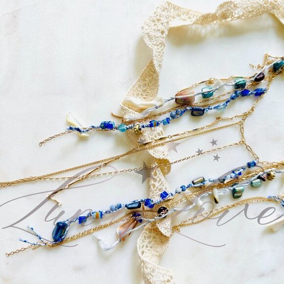 FREE PEOPLE x Ariana Ost Layered Gold Necklace In Gemstones - EXCLUSIVE! - Picture 3 of 6